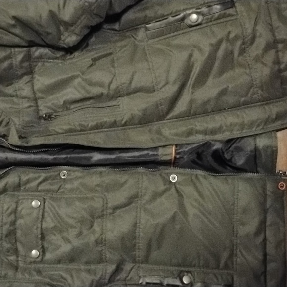 Comfy green bomber - Picture 2 of 4